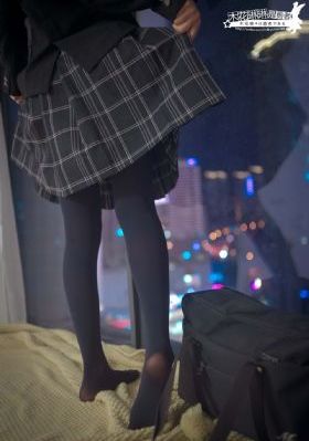 欧美聚众派对hd 720p